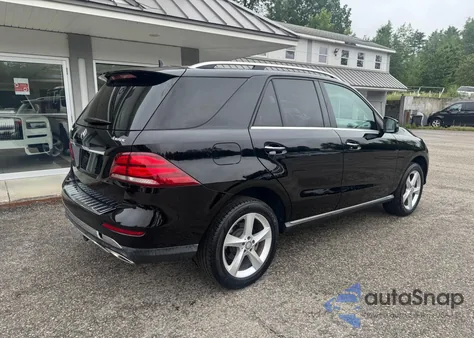 2016 Mercedes-Benz Gle 350 4Matic z USA, uszkodzony, nr VIN 4JGDA5HB2GA751053